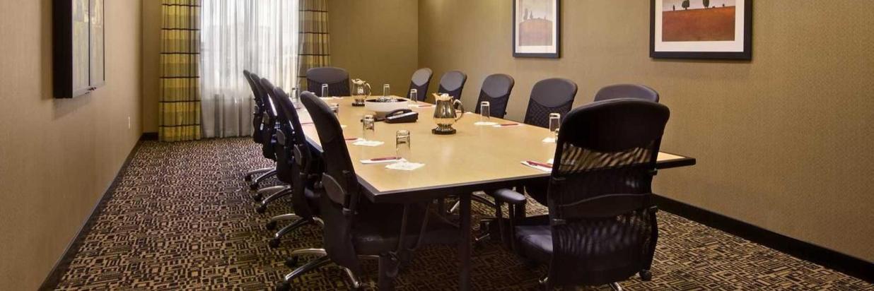 boardroom.jpg.1920x0 (1) .jpg